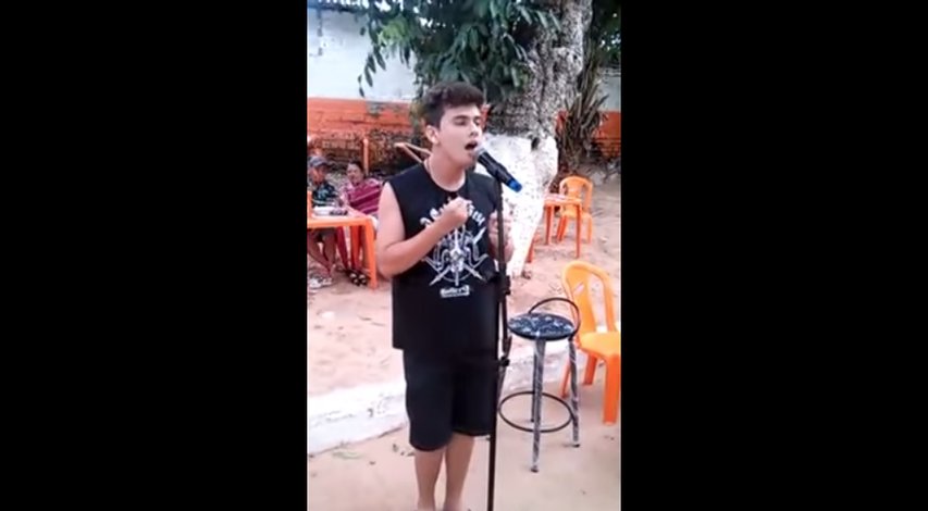 Who is this guy singing a Whitney Houston song so perfectly?