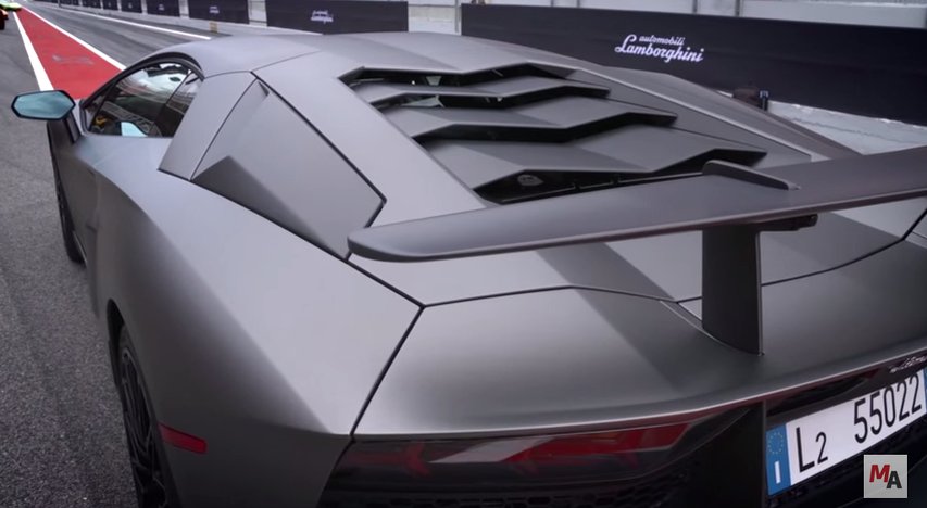 2016 Lamborghini Aventador SuperVeloce First Drive
